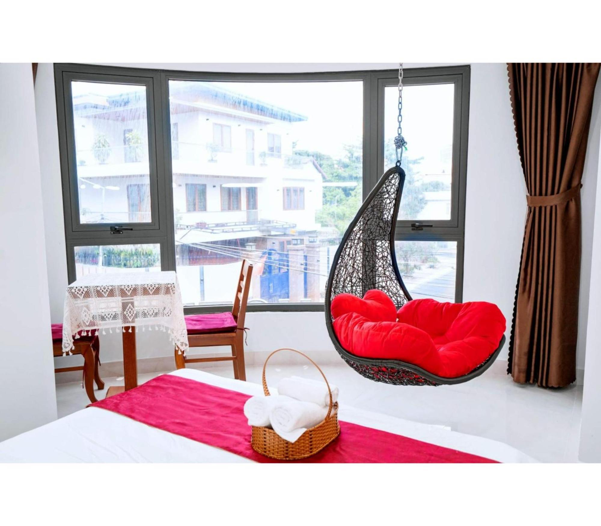 Oyo 1216 Ha Hotel Вунг Тау Екстериор снимка